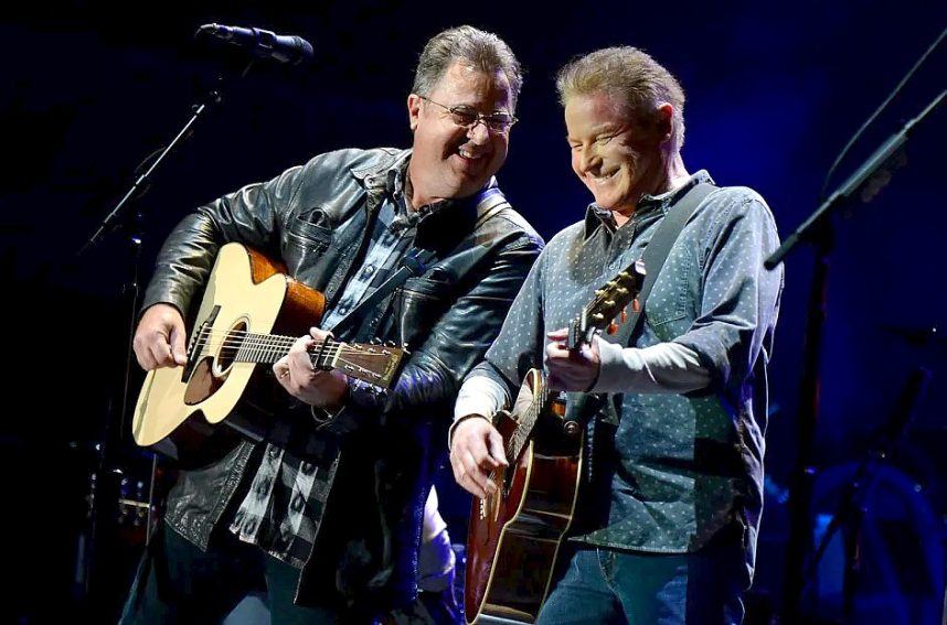 Vince Gill and Glenn Frey performing