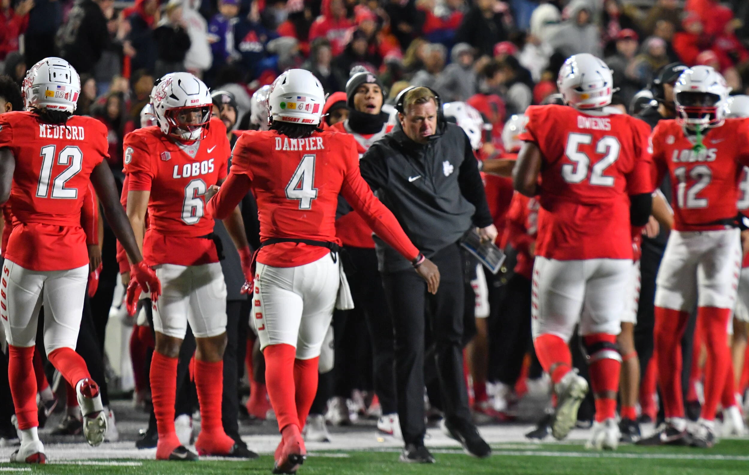 Football team in red and white