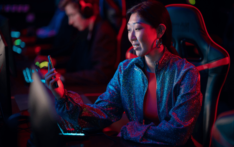 Woman wearing red-blue jacket